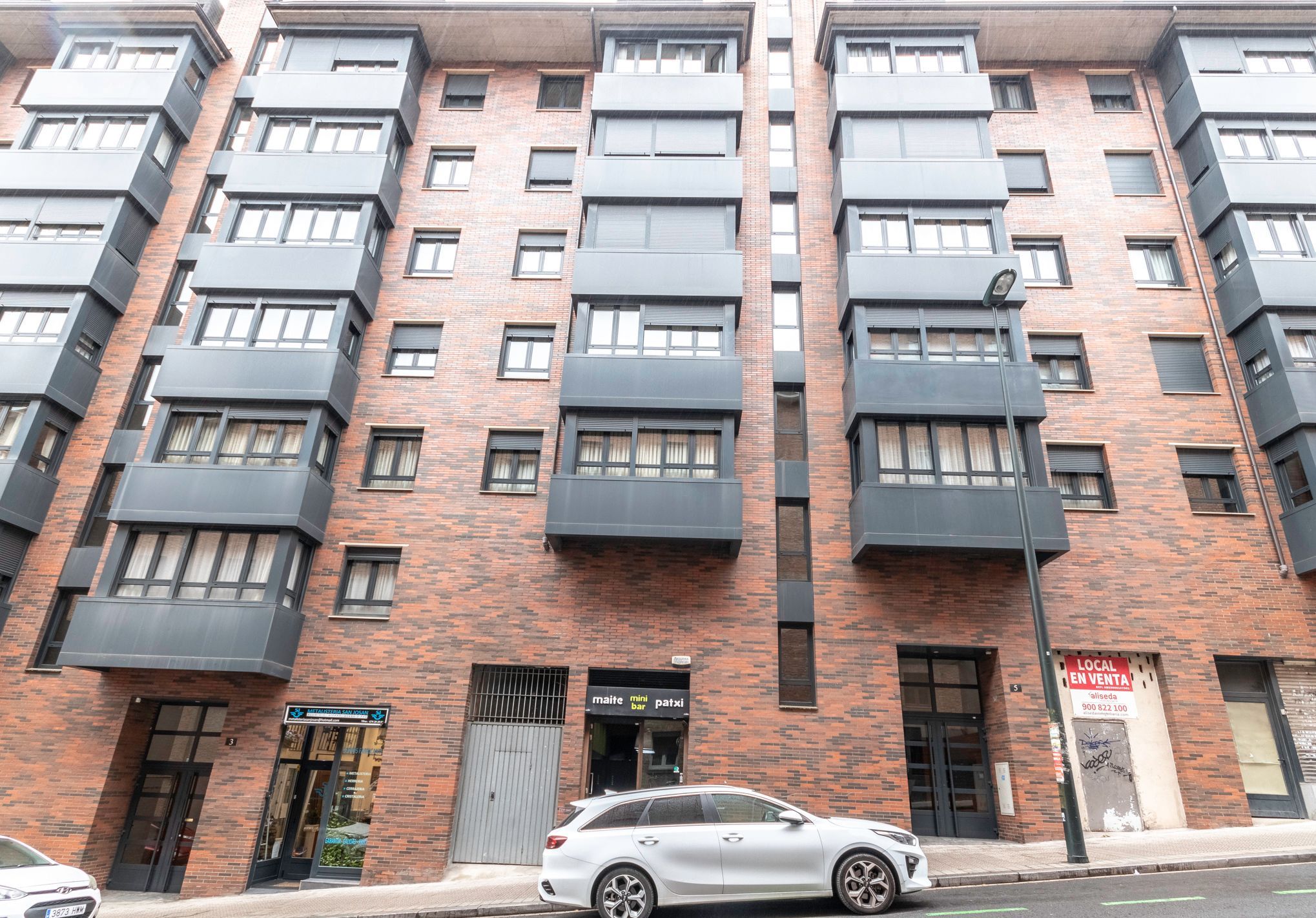 Exterior view of Premises for sale in Bilbao 
