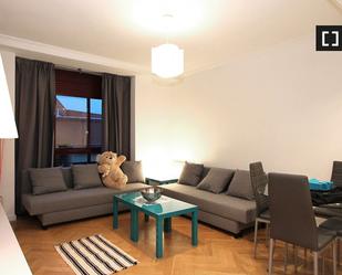 Living room of Flat to rent in  Madrid Capital  with Air Conditioner and Balcony