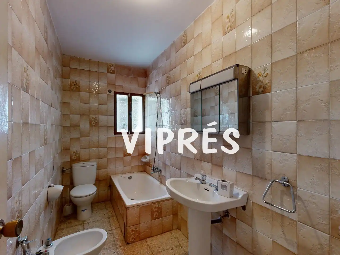 Badezimmer von Wohnung zum Verkauf in Cáceres mit Terrasse