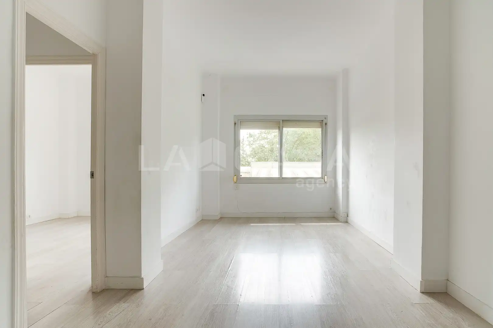 Sala d'estar de Pis en venda en Barcelona amb Terrassa