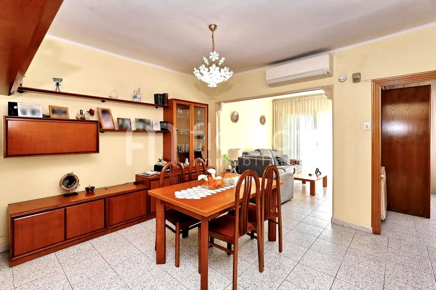 Sala d'estar de Casa o xalet en venda en Sabadell