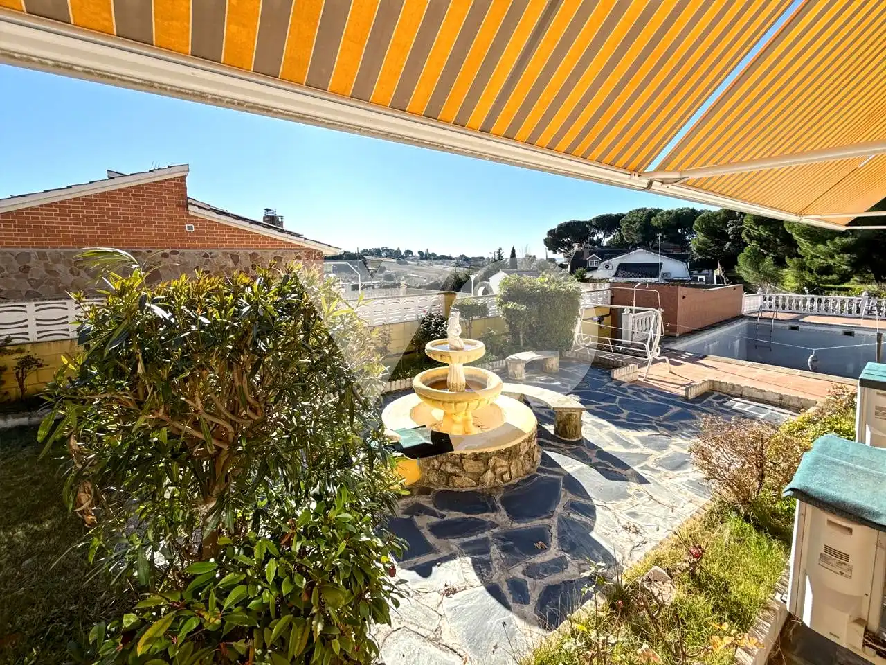 Terraza de Casa o chalet en venta en Ribatejada con Jardín privado, Terraza y Piscina