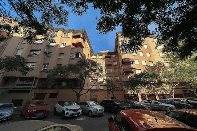 Piso en Venta en Calle de Haroldo Parrés en Pla de Bon Repós