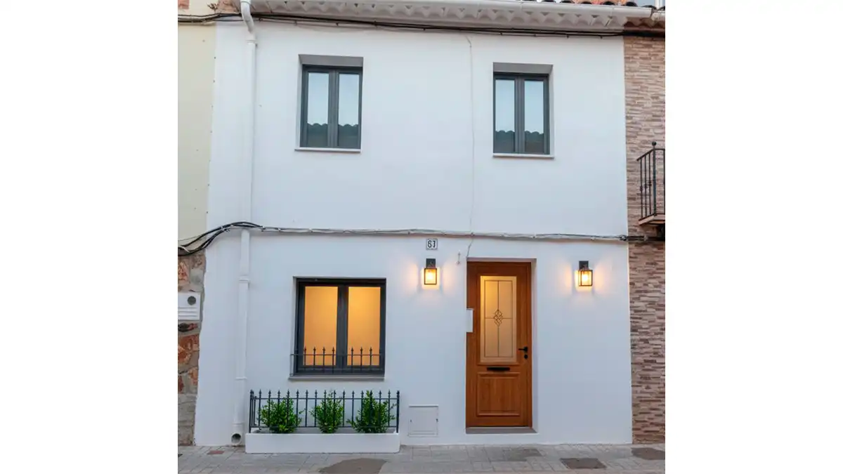 Vista exterior de Casa o chalet en venta en Bellvís