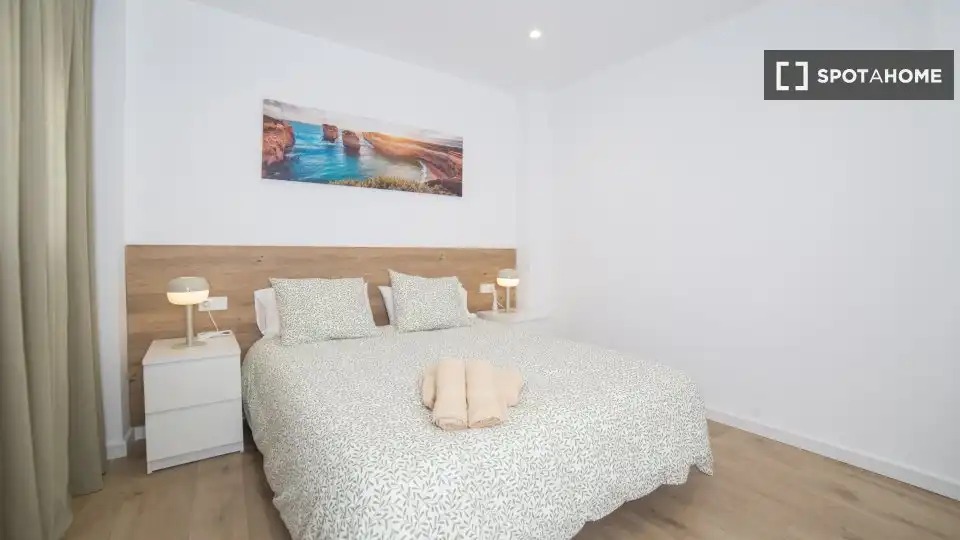 Room in Barrio de Benicalap