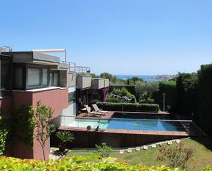 Jardí de Casa o xalet en venda en L'Escala amb Aire condicionat, Terrassa i Piscina