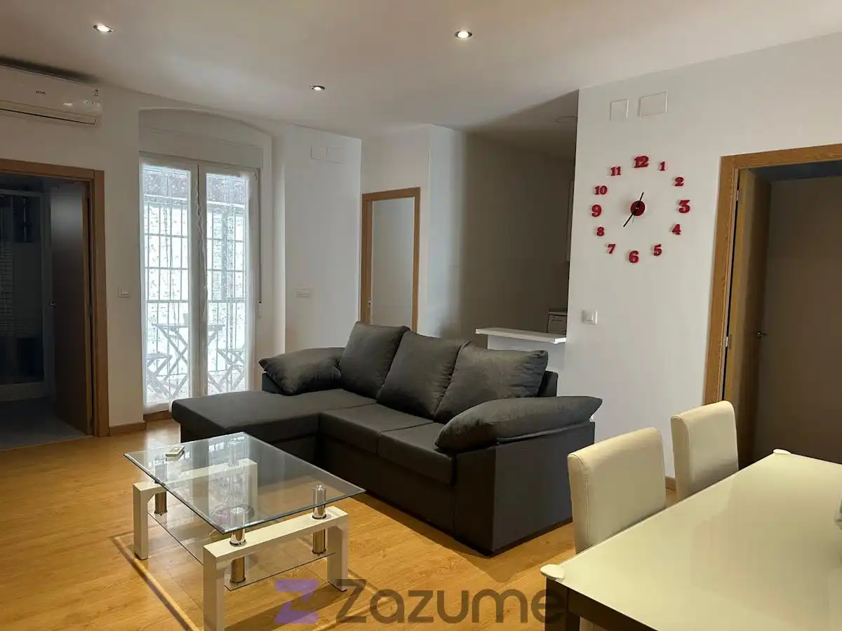 Sala d'estar de Apartament de lloguer en Valencia amb Aire condicionat, Terrassa i Moblat