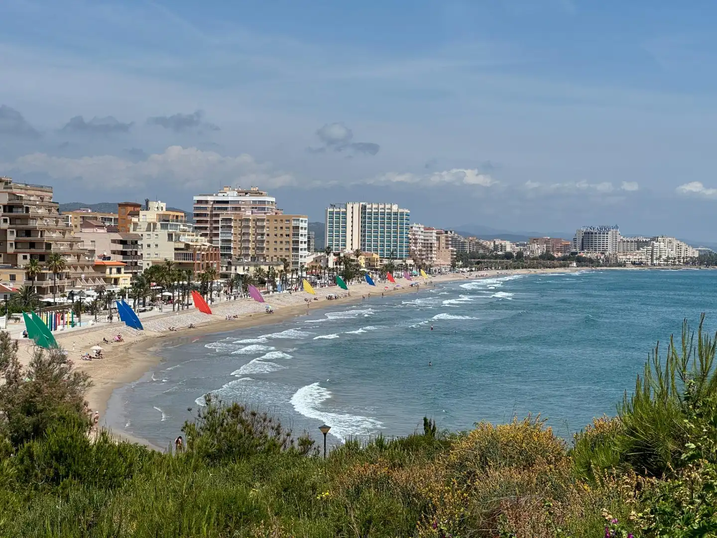 Vista exterior de Apartament en venda en Oropesa del Mar / Orpesa amb Terrassa, Moblat i Piscina comunitària