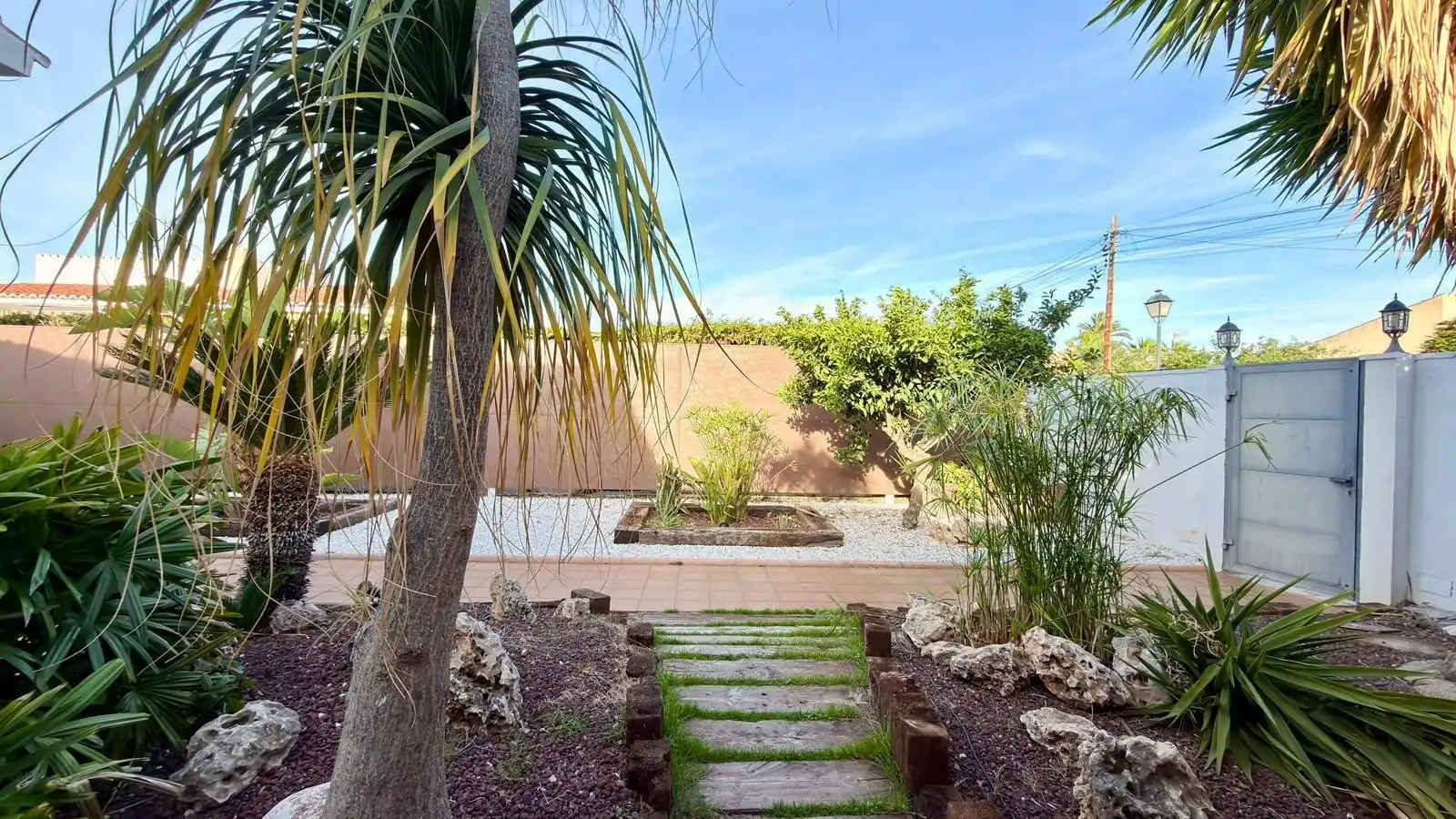 Garden of Houses for sale in El Campello  with Air Conditioner, Terrace and Swimming Pool