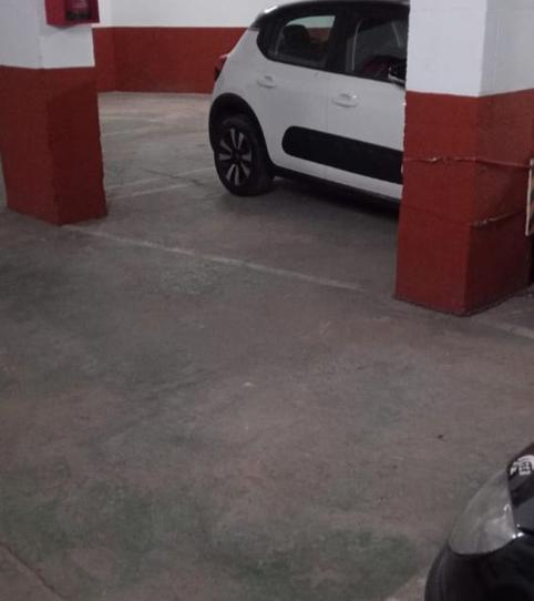 Foto 2 de Garatge de lloguer a Calle Miramargaritas, 6, Parque Victoria Eugenia, Málaga