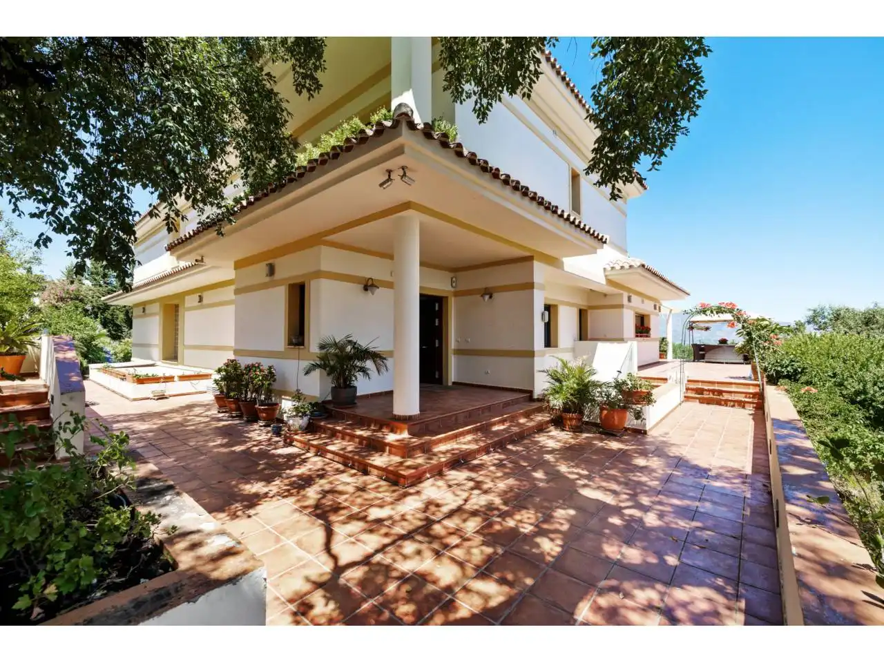 Vista exterior de Casa o chalet en venta en Ojén con Aire acondicionado, Calefacción y Jardín privado