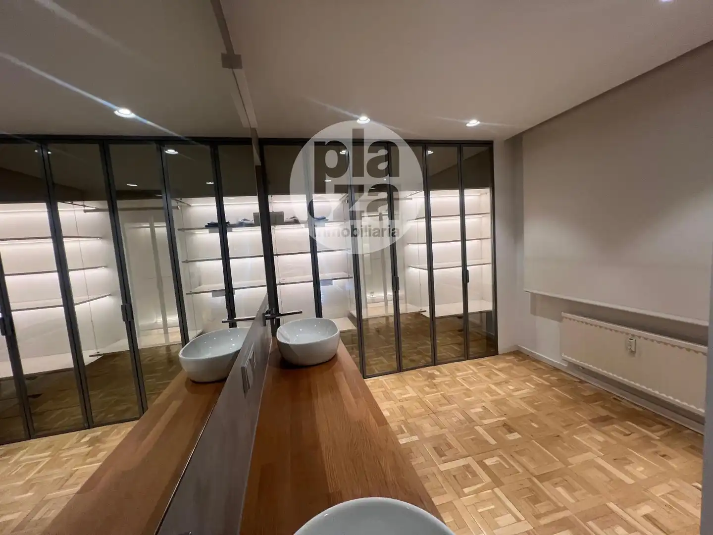 Bathroom of Flat for sale in Burgos  with Heating