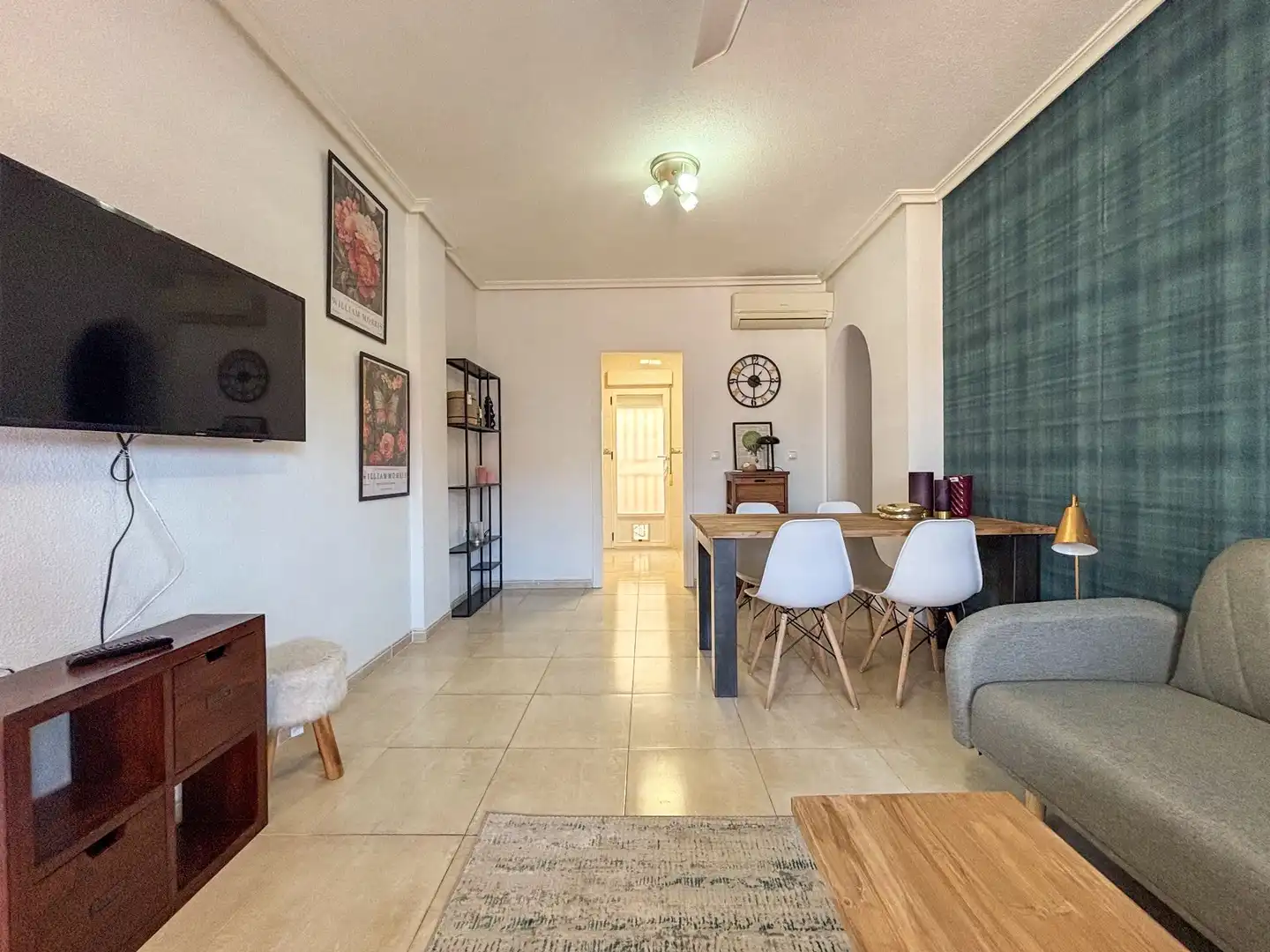 Sala d'estar de Pis de lloguer en Orihuela amb Aire condicionat, Calefacció i Terrassa