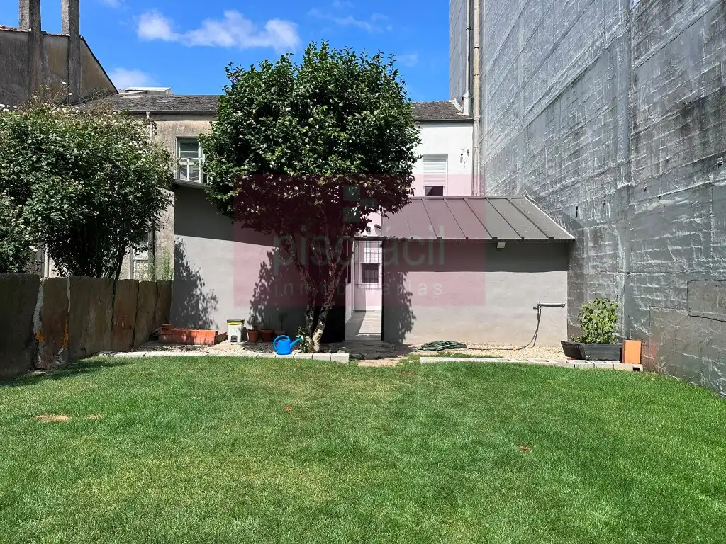 Vista exterior de Casa o chalet en venta en Lugo