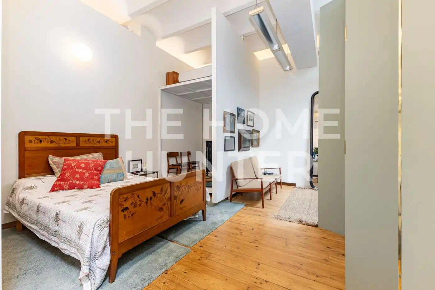 Loft zum Verkauf in Barcelona mit Klimaanlage, Heizung und Möbliert