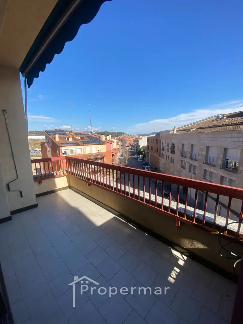 Terraza de Piso de alquiler con opción a compra en Vilanova del Vallès con Aire acondicionado y Terraza