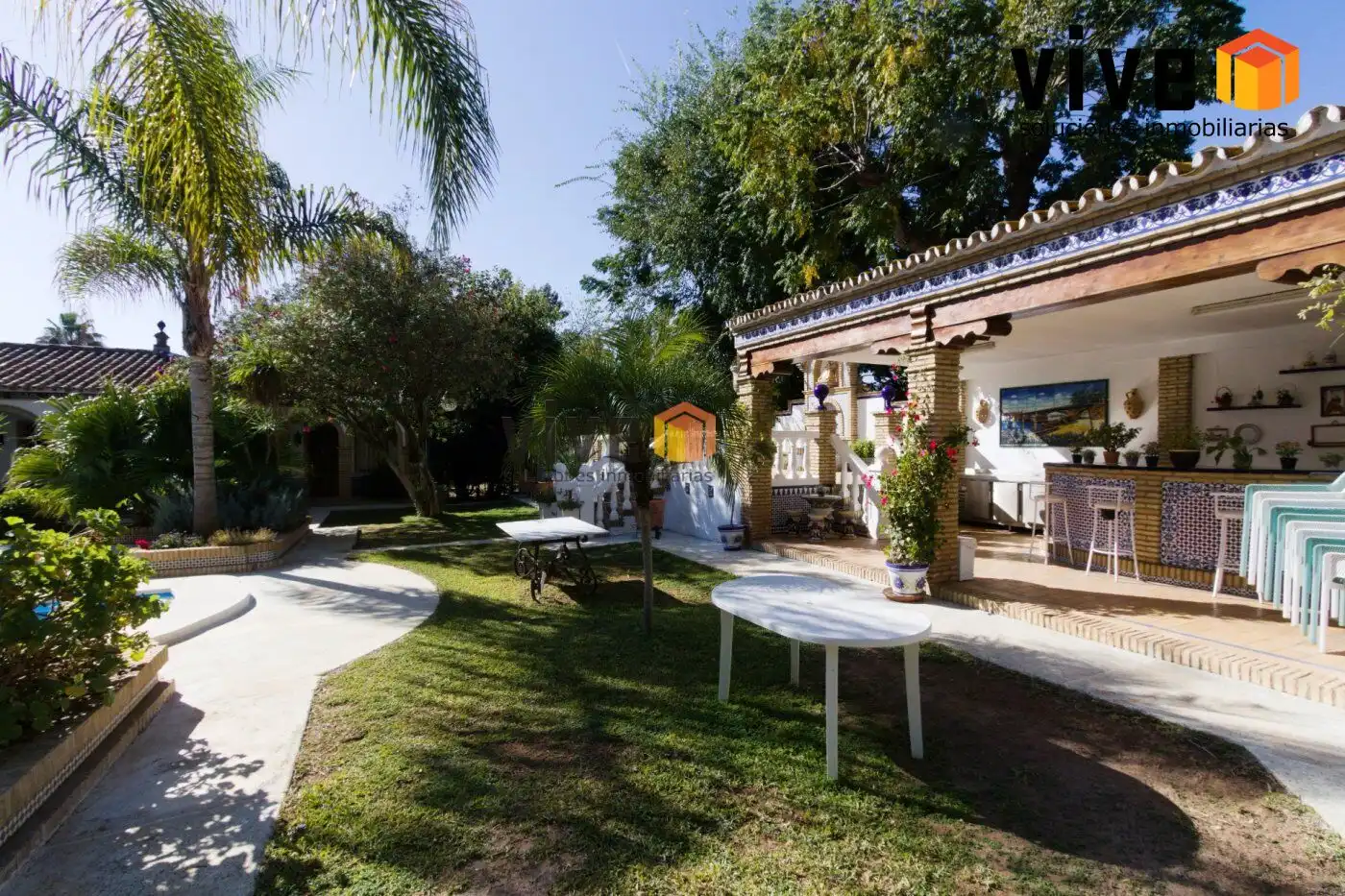 Houses for sale in Espartinas  with Air Conditioner, Heating and Terrace