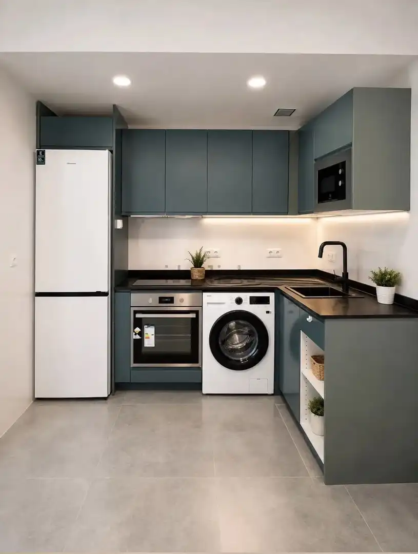 Apartamento en venta en C. de Monseñor Oscar Romero, Madrid, España, Vista Alegre