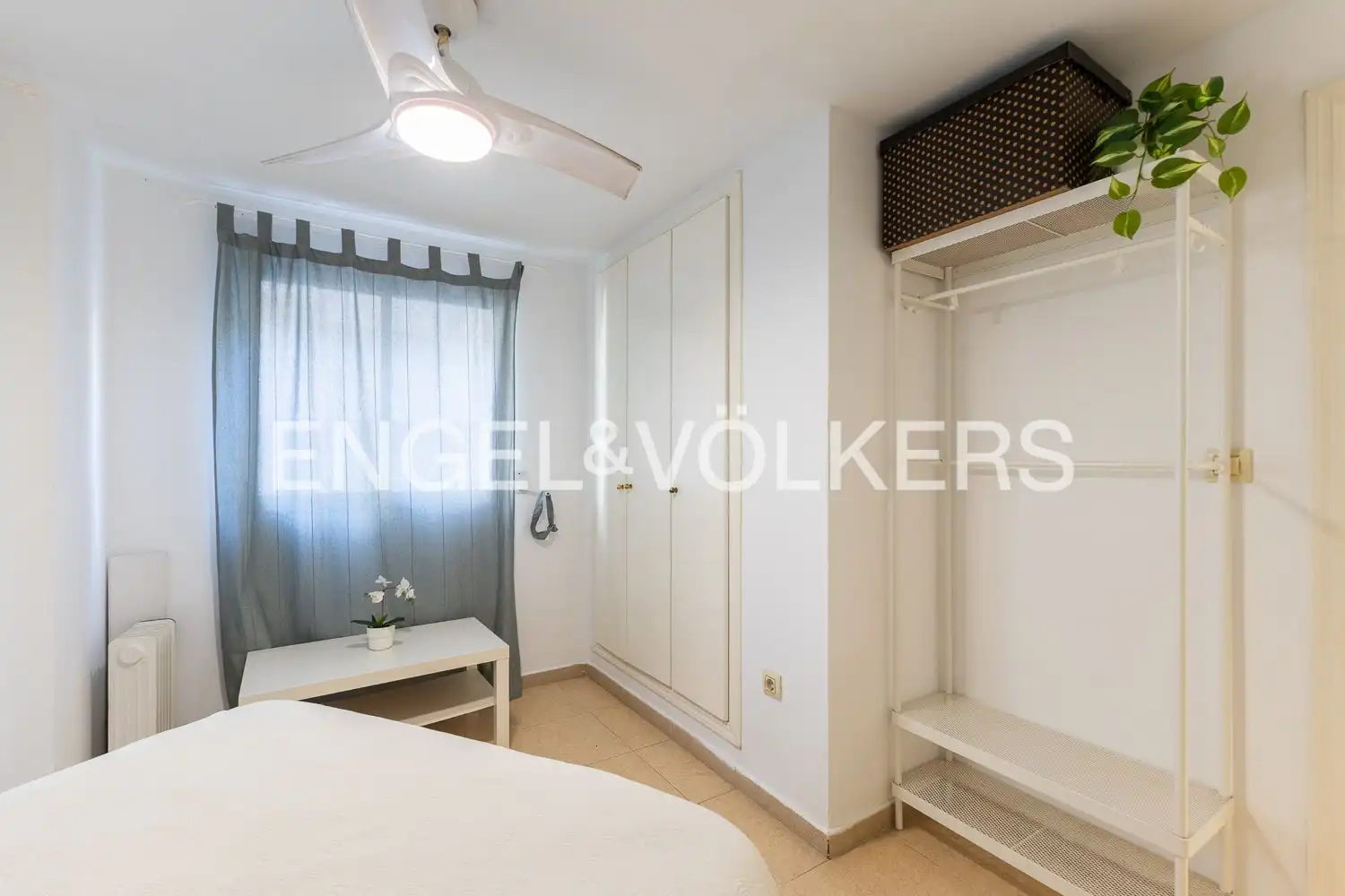 Bedroom of Flat for sale in Sueca  with Air Conditioner, Heating and Terrace