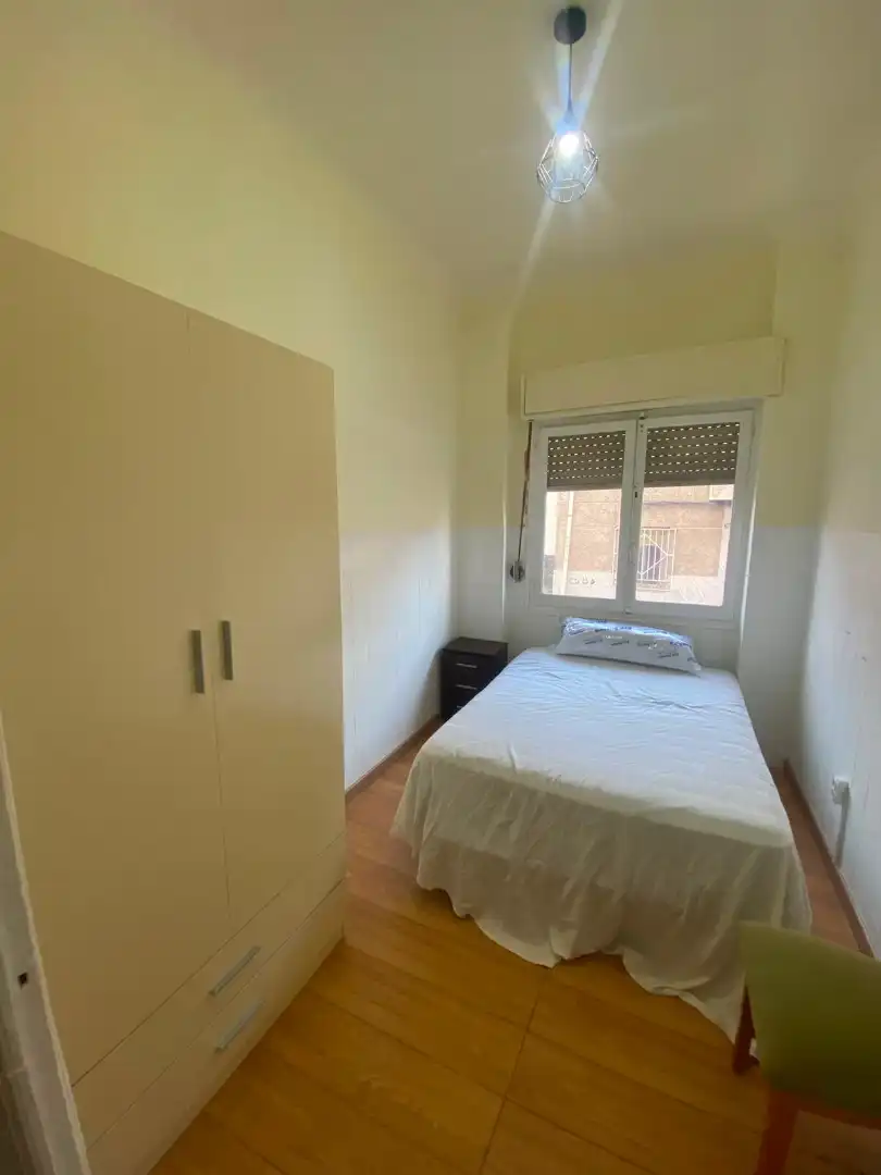 Habitación de Piso en venta en Petrer, Alicante