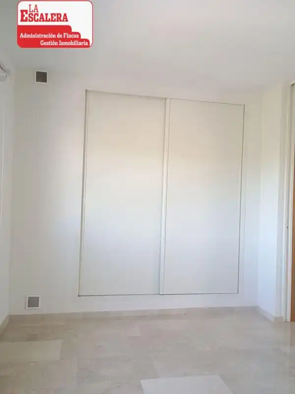 Habitación de Casa o chalet en venta en Castalla con Aire acondicionado, Calefacción y Jardín privado