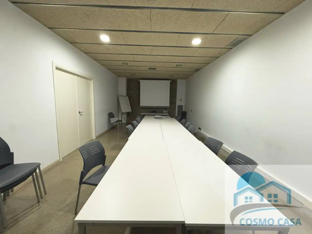 Büro zur Miete in Reus mit Klimaanlage und Alarm