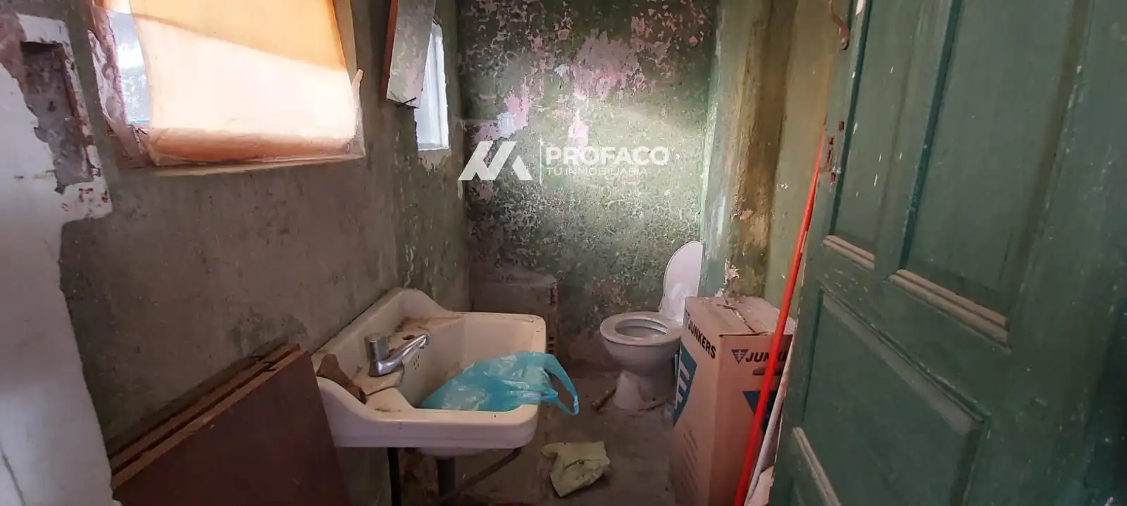 Bany de Casa o xalet en venda en San Amaro