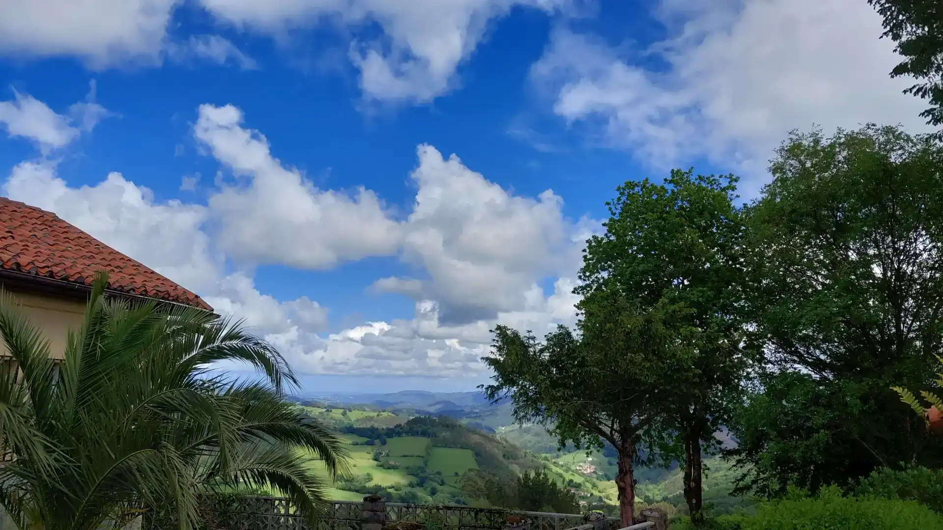 Vista exterior de Finca rústica en venda en Salas