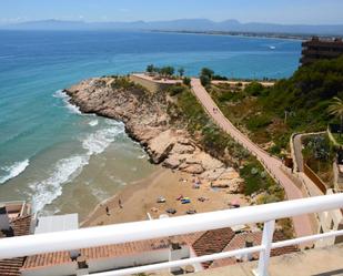 Vista exterior de Àtic en venda en Salou amb Aire condicionat, Terrassa i Balcó