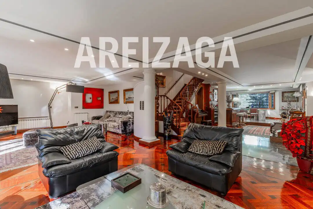 Casa o xalet en venda en Donostia - San Sebastián  amb Aire condicionat, Calefacció i Terrassa