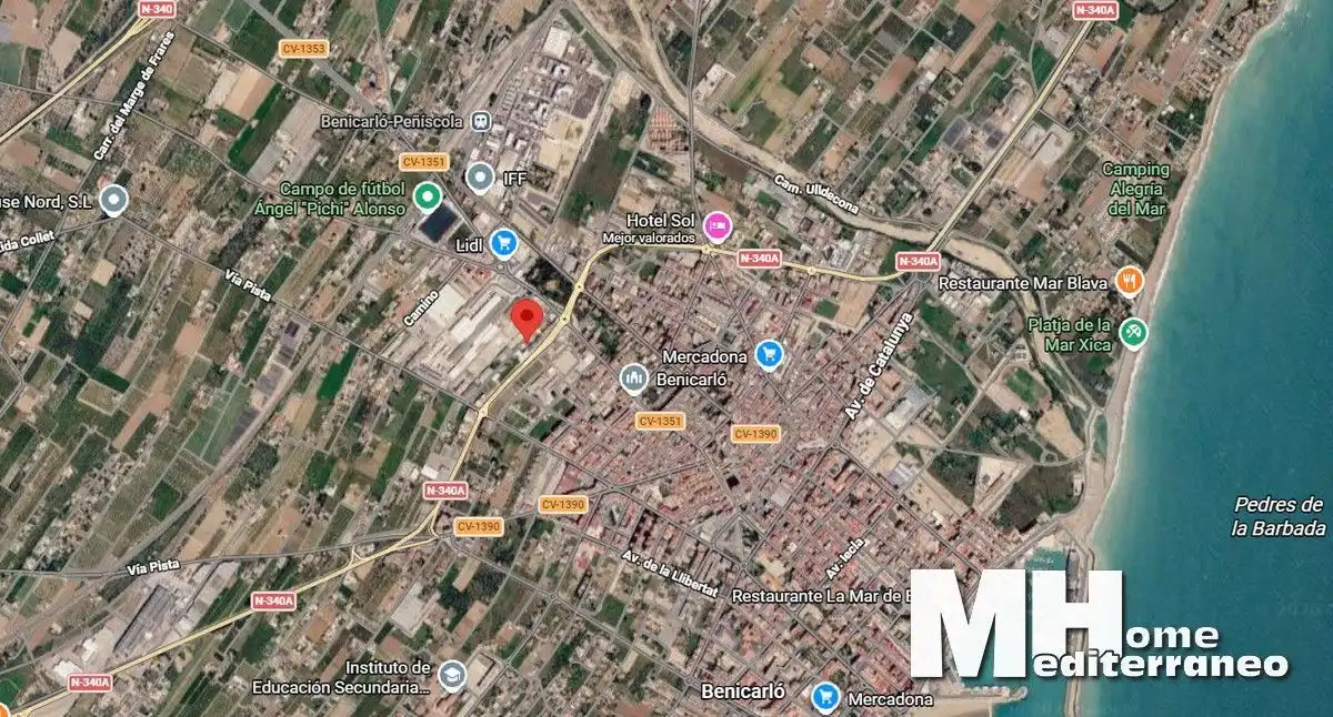 Vista exterior de Casa adosada en venda en Benicarló amb Calefacció, Terrassa i Traster