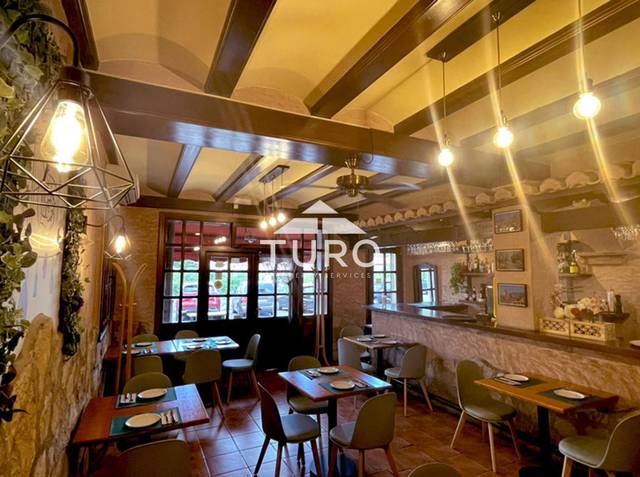 Local comercial en Alquiler en Forallac