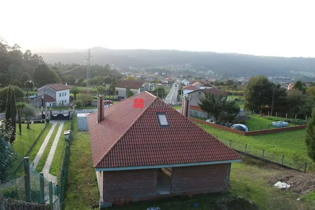 Vista exterior de Casa o xalet en venda en Ames amb Jardí privat i Traster