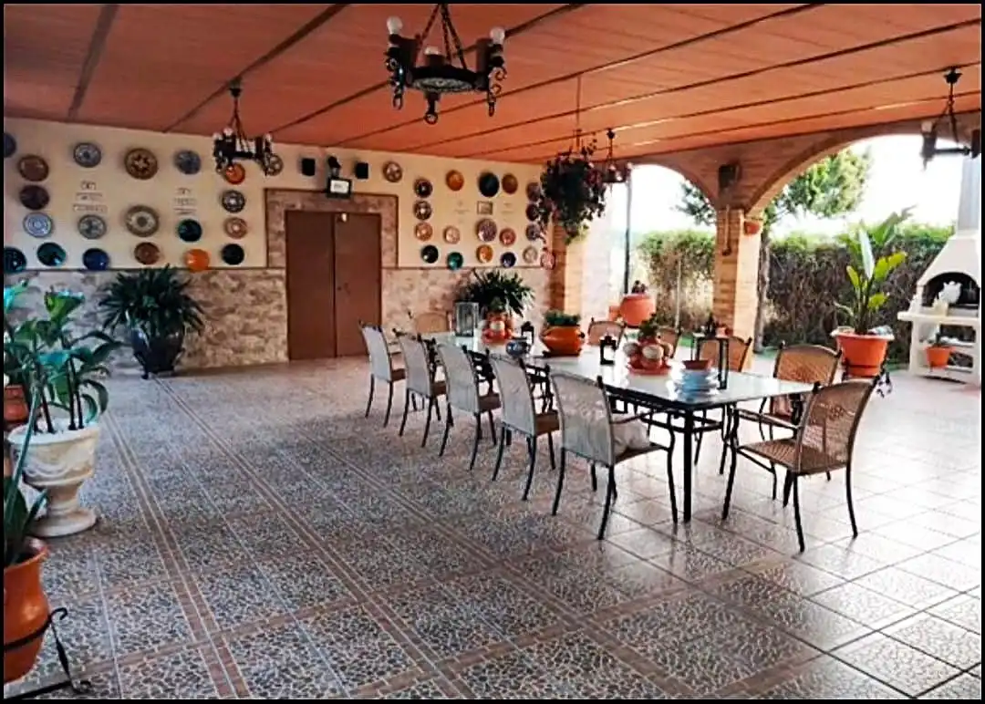 Terraza de Finca rústica en venta en Arroyo de San Serván con Aire acondicionado, Calefacción y Jardín privado