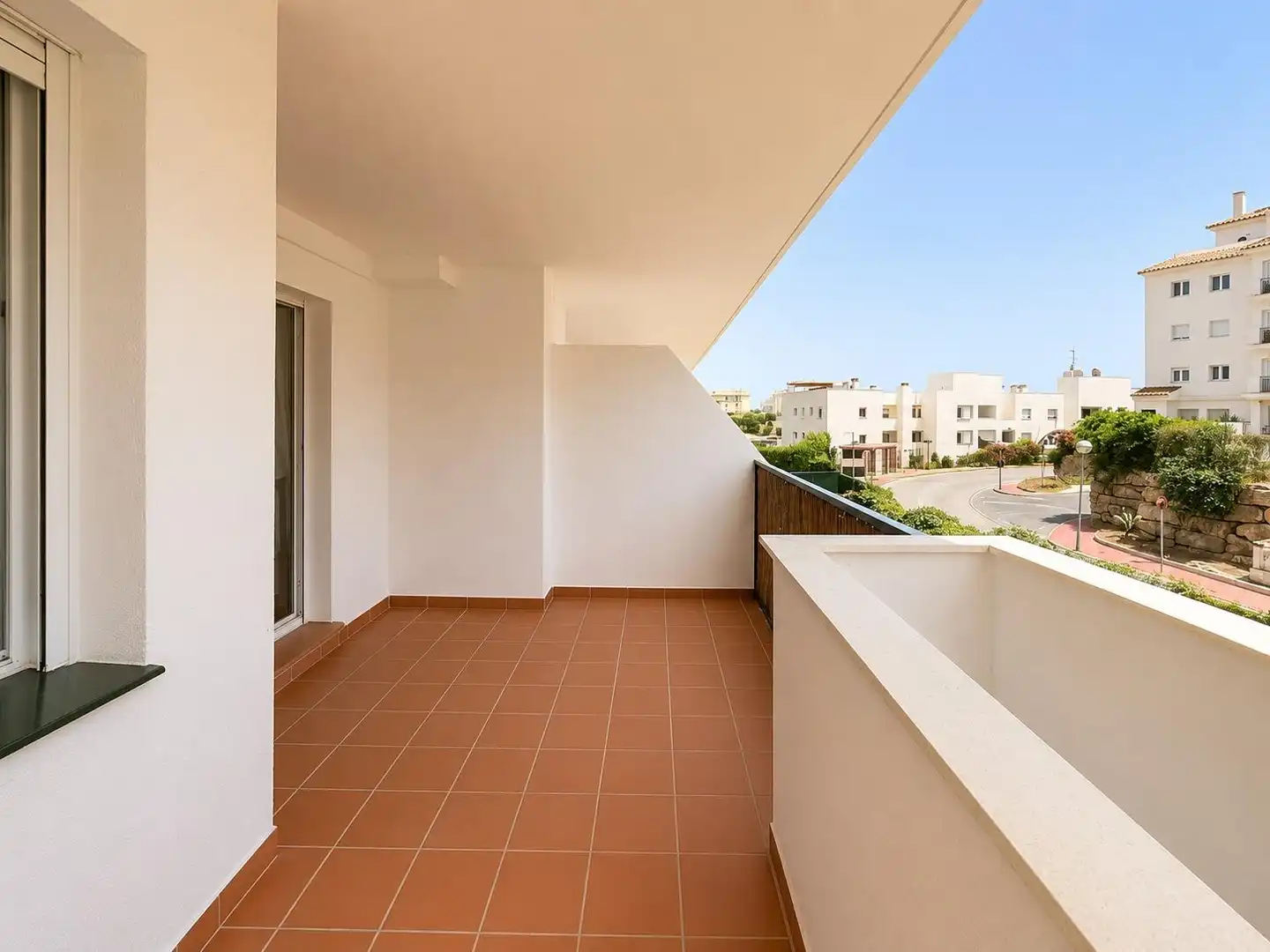 Apartamento con piscina en venta en Calle del Geranio 31