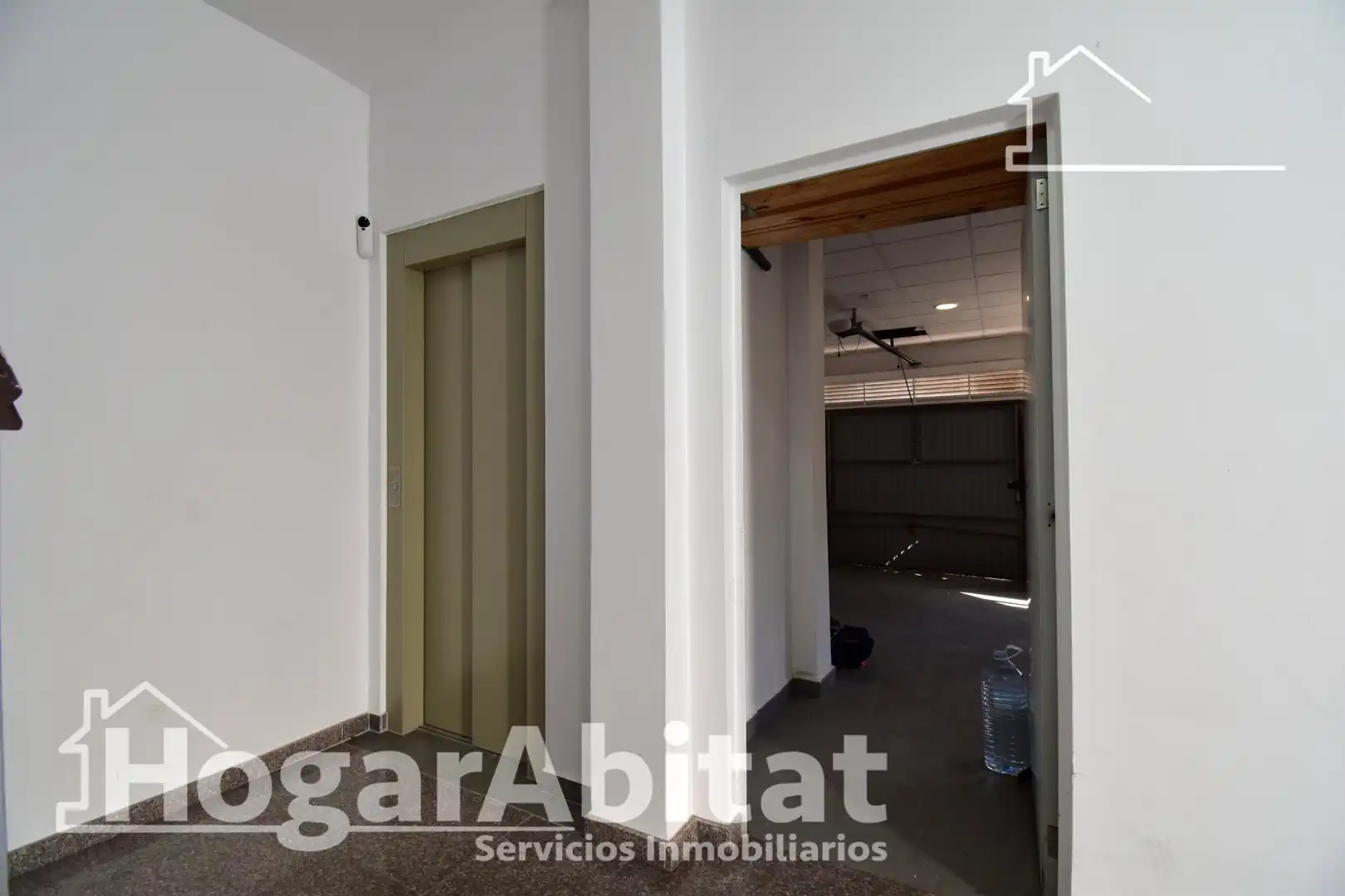 Casa adosada en venta en Guardamar de la Safor con Terraza, Trastero y Balcón