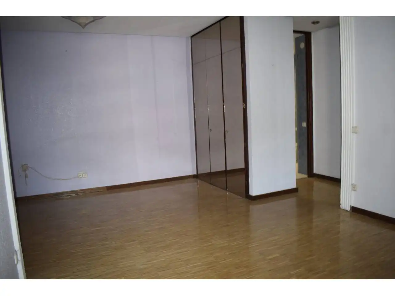 Pis en venda en León Capital  amb Calefacció i Parquet