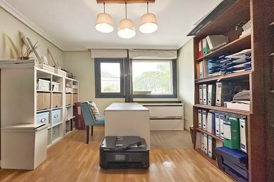 Dúplex en venta en Torrelodones con Calefacción, Parquet y Horno