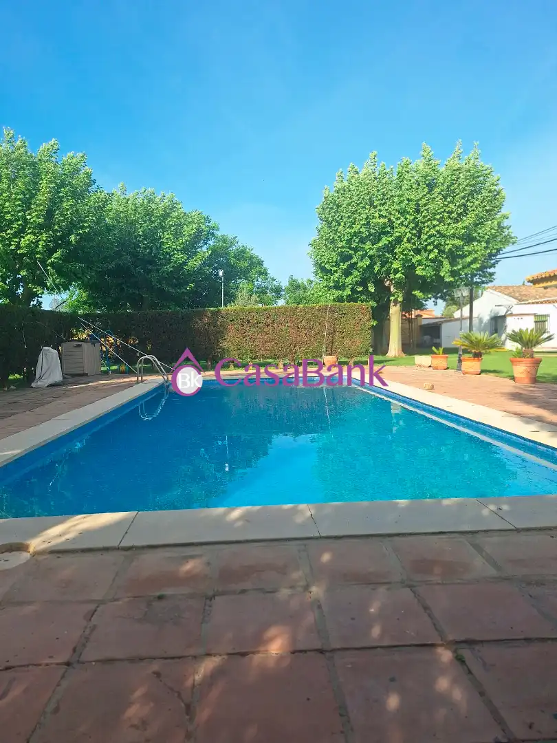Villa mit Pool zum Verkauf in Periurbano Oeste - Sierra