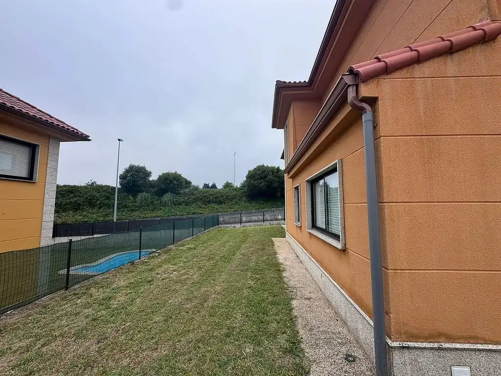 Vista exterior de Casa o xalet en venda en Ferrol