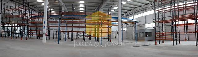 Nave industrial en Alquiler en AP-7 en Sierra Perenchiza - Cumbres de Calicanto - Sto Domingo