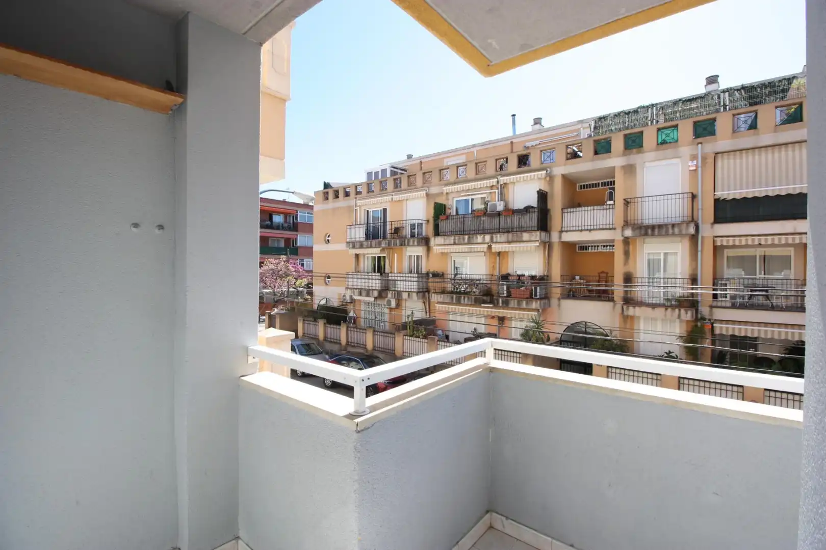 Piso con terraza en venta en Carrer HEURA, imagen 3