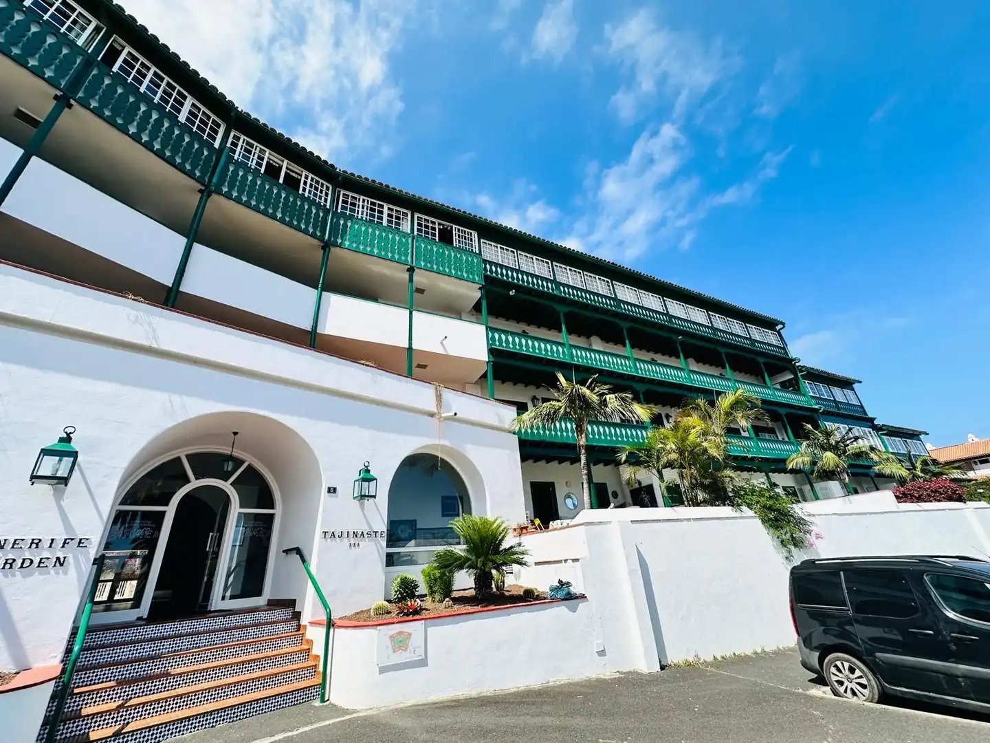 Vista exterior de Apartamento en venta en Puerto de la Cruz con Terraza y Piscina comunitaria