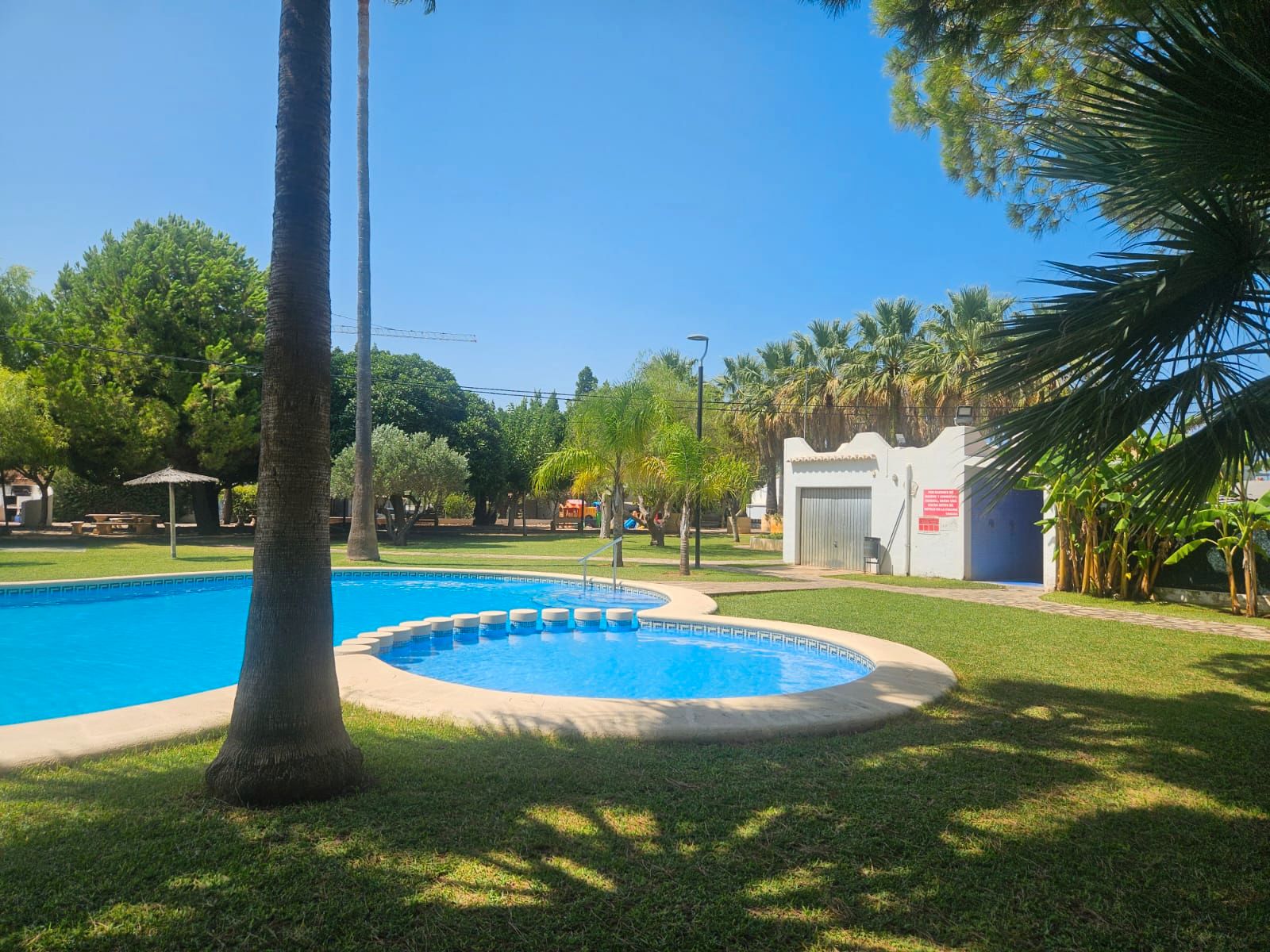 Piscina de Pis en venda en Dénia amb Aire condicionat, Calefacció i Terrassa