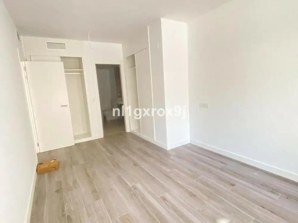 Habitación de Planta baja en venta en Benahavís con Aire acondicionado, Terraza y Trastero