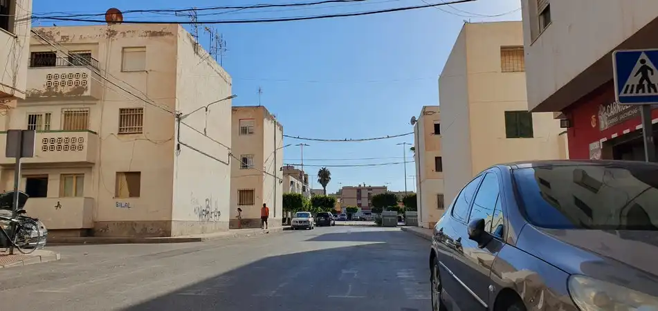 Piso en venta en C/ Rafael Alberti, Roquetas Pueblo