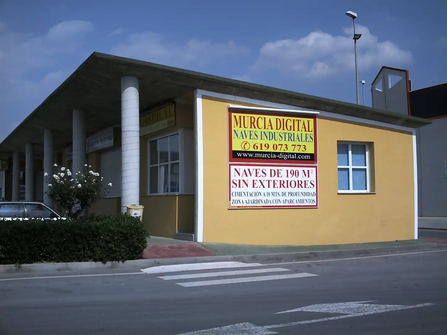 Vista exterior de Oficina de alquiler en Lorquí con Aire acondicionado, Calefacción y Alarma