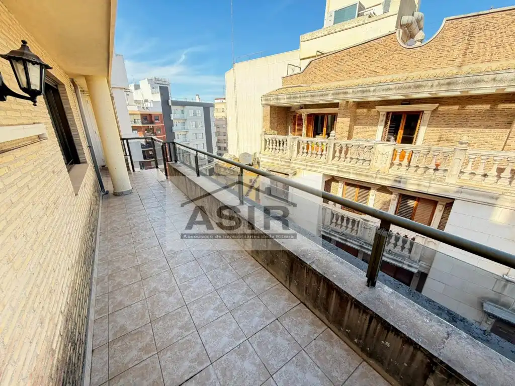 Ático en venta en Calle Calderon Barca, Centre