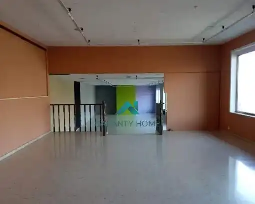 Nave industrial en venta en El Valle, imagen 2