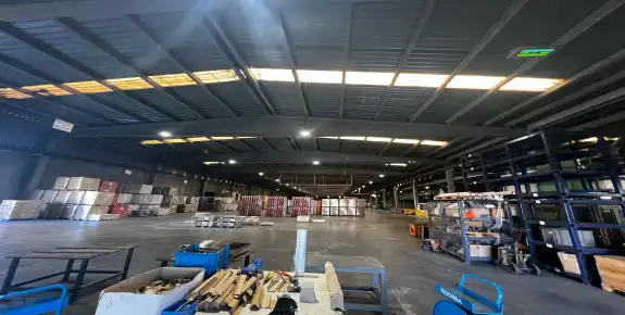 Nau industrial en venda en Hostalric
